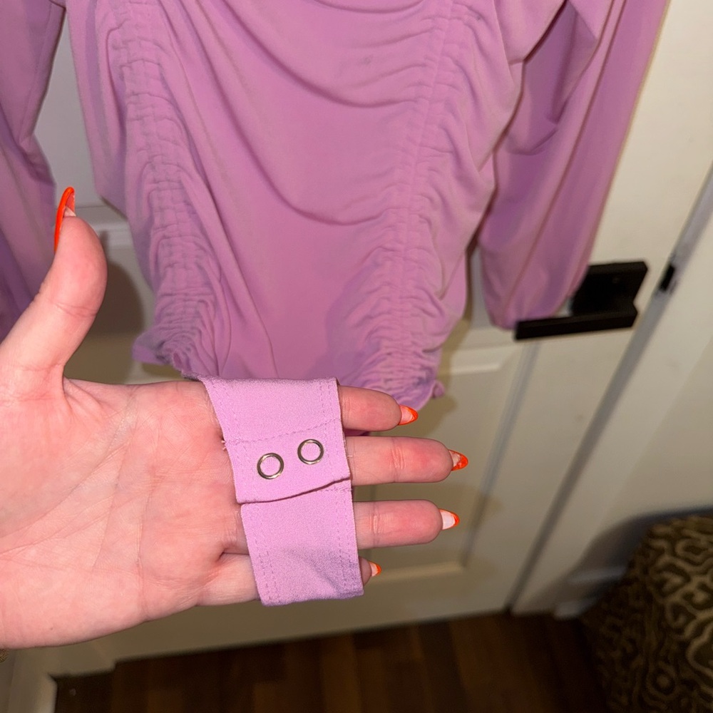 NWT Women's Pink Ruched Bodysuit - Picture 3 of 6